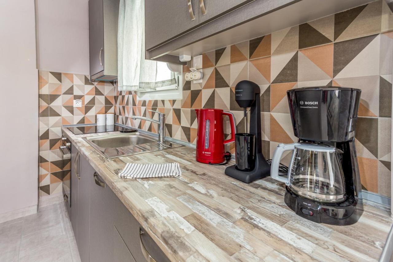 Kate'S Modern 2 Bedroom Apartment In Perea Peraía エクステリア 写真