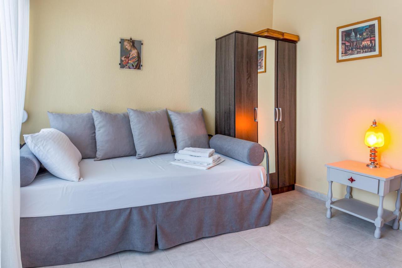Kate'S Modern 2 Bedroom Apartment In Perea Peraía エクステリア 写真