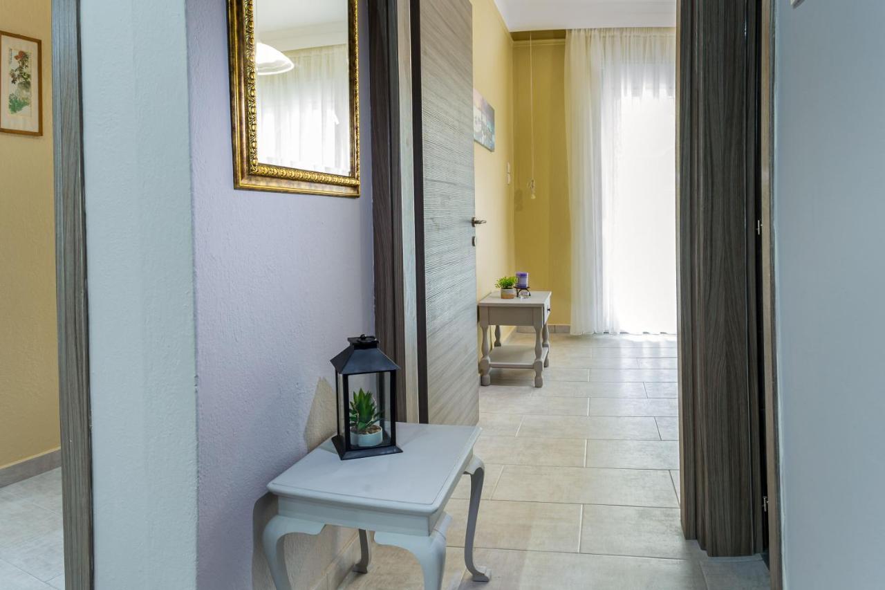 Kate'S Modern 2 Bedroom Apartment In Perea Peraía エクステリア 写真
